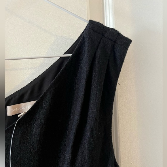 Banana Republic Black Sheath dress In Size 6, New With tags - Picture 4 of 5